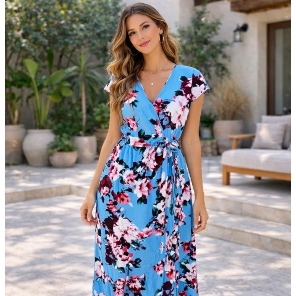 NWT Band of‎ Gypsies Maxi Dress Small Blue Floral Wrap V-Neck Flutter Sleeve